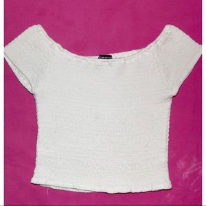 Brandy Melville off-the-shoulder top | NO TRADES |